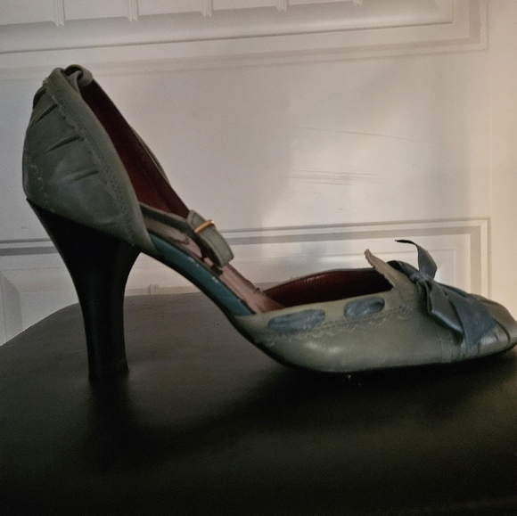 Hillary Radley Vintage Heels Size 8.5 Green with Blue Satin Bow - Picture 2 of 6